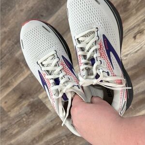 Brooks White Running Shoes